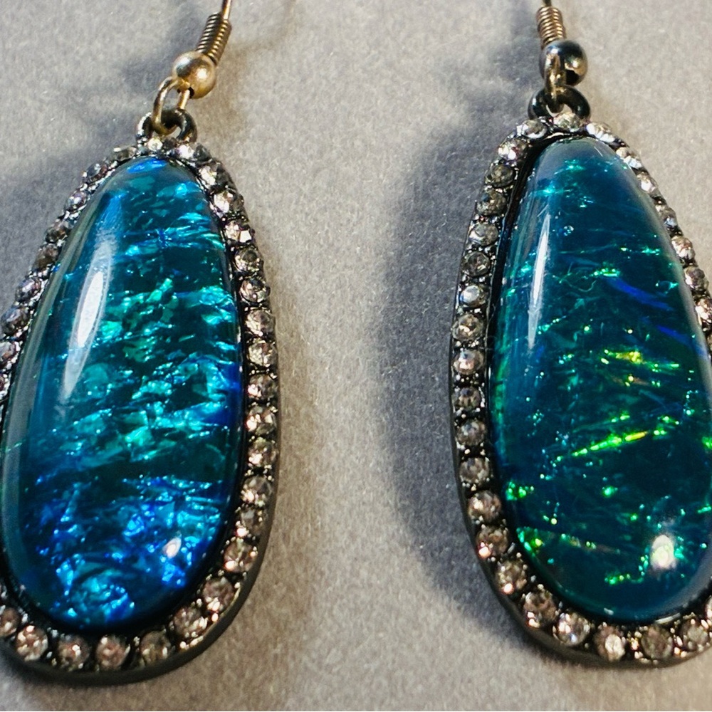 Elegant Blue and Green Teardrop Earrings
